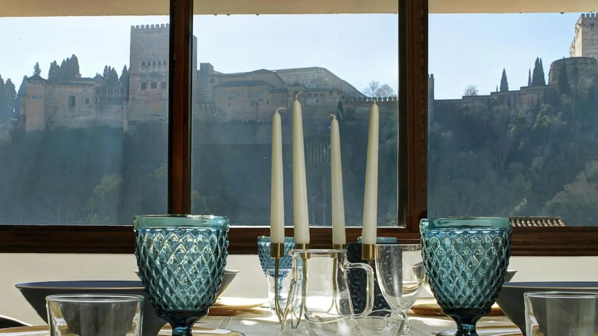 Chezmoihomes Alhambra Penthouse 2 Private Terraces Granada Apartment