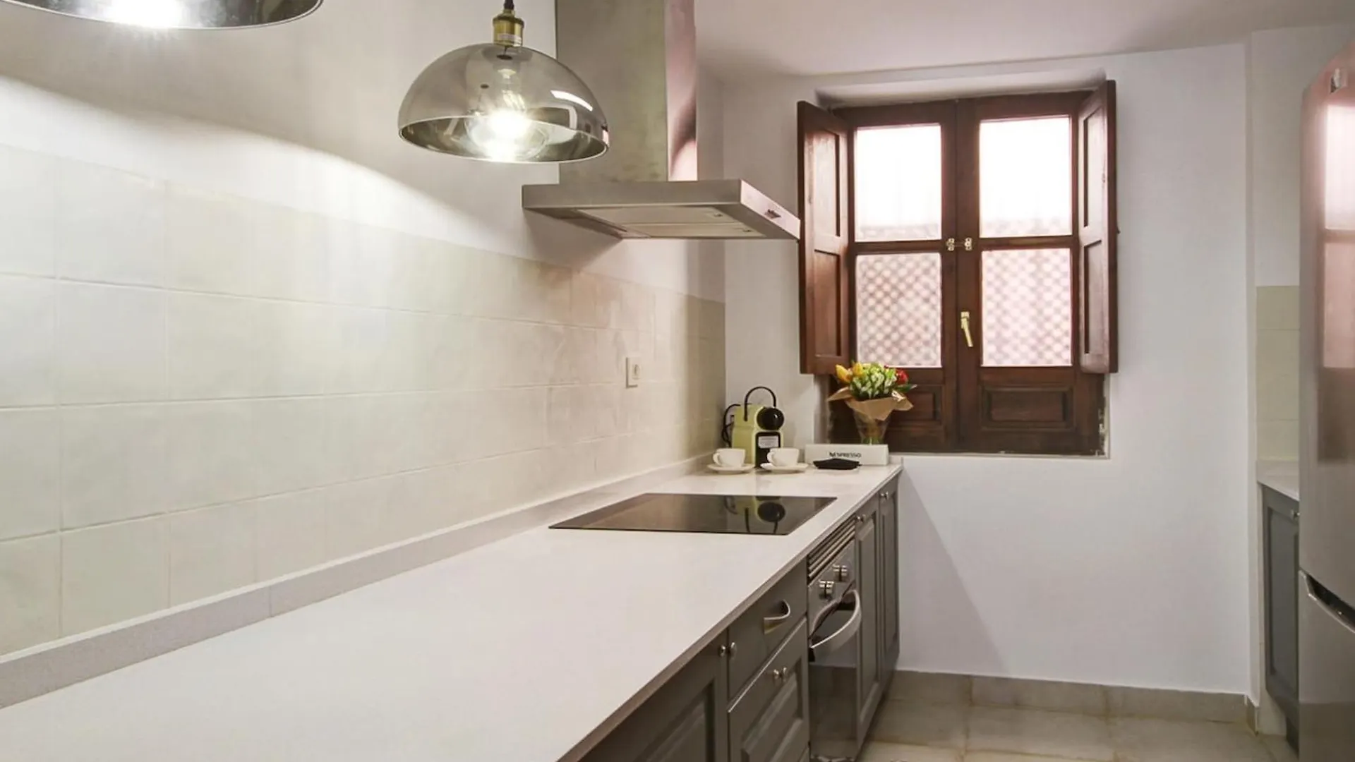 Chezmoihomes Alhambra Penthouse 2 Private Terraces Granada Spain